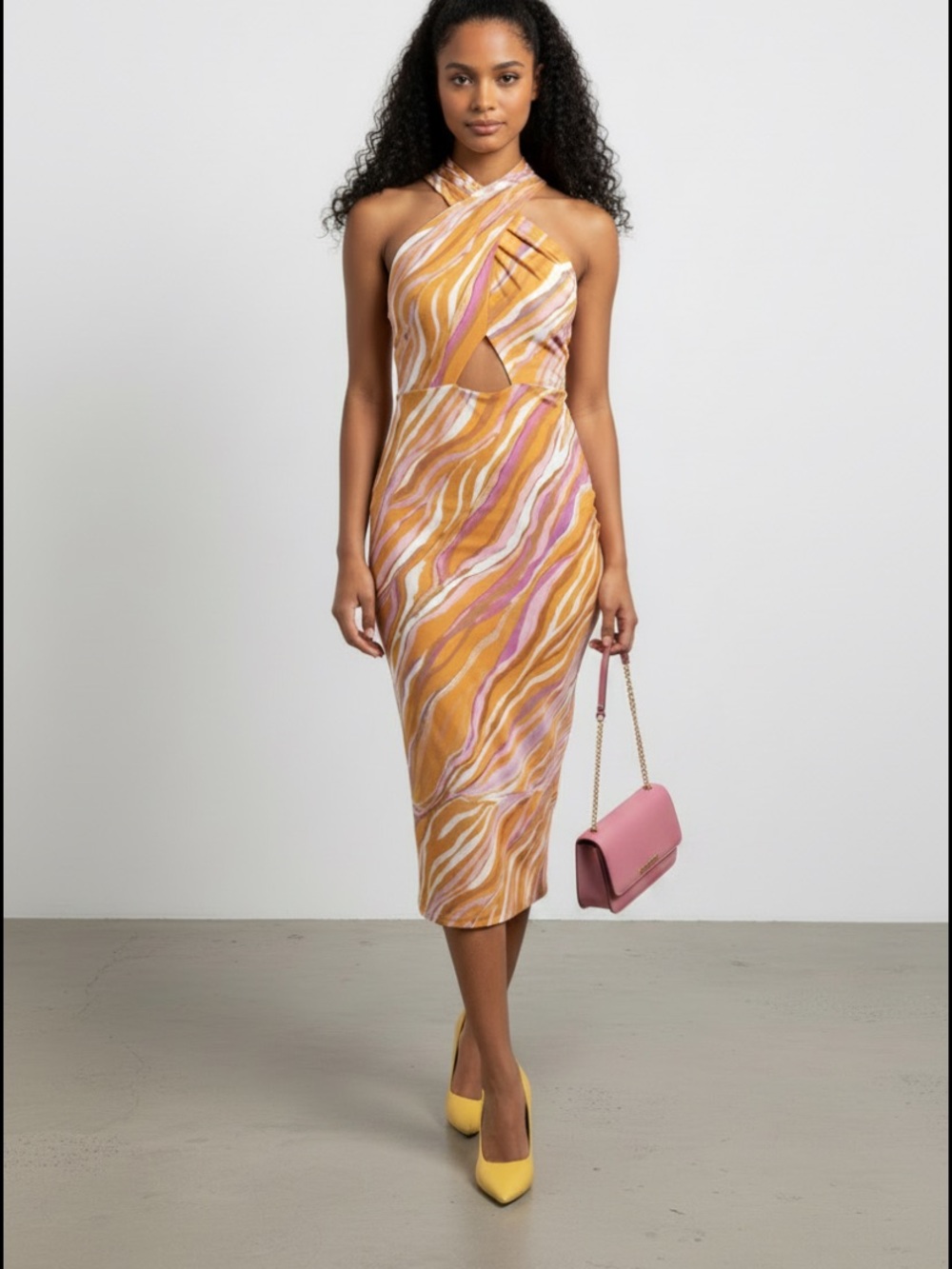 Sleeveless Twist Halter Cutout Midi Dress in Mustard Multi size medium